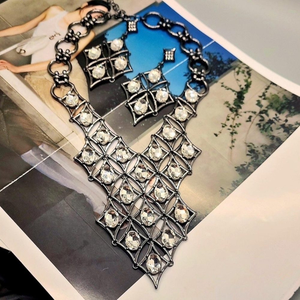 Vintage Estate Signed Graziano Crystal Gunmetal Runway Statement Necklace